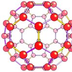 Rys. 1. Struktura fulerenu C60, składa się z 60 atomów węgla związanych w strukturę wielościenną, złożoną z pięciokątów i sześciokątów foremnych [1]